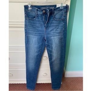 American Eagle Hi-Rise Jegging